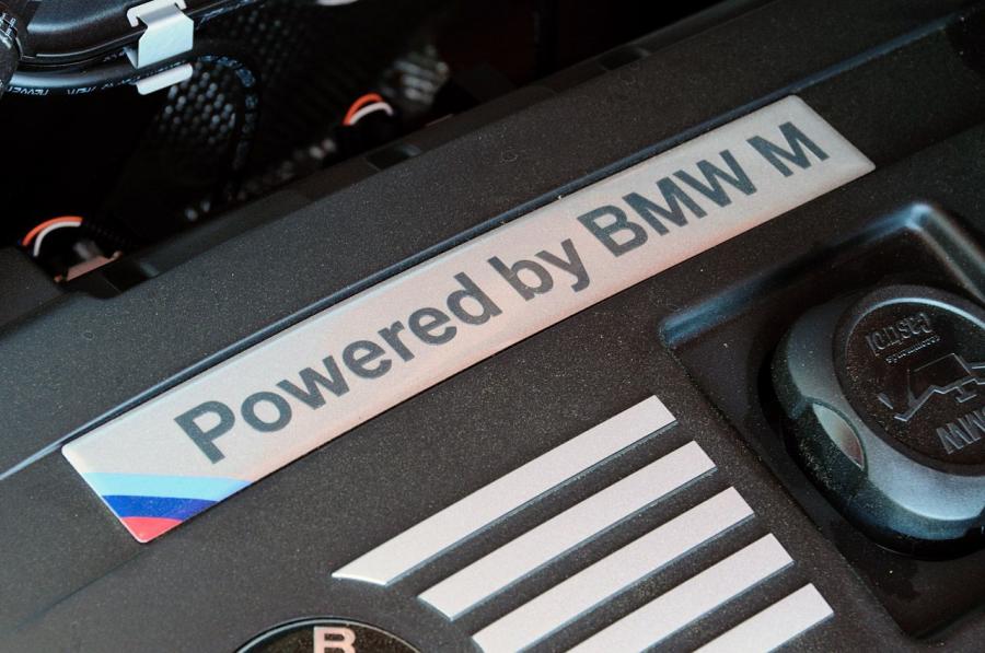  BMW 1-Series M Coupe 2011 года  (фото 19 из 76)